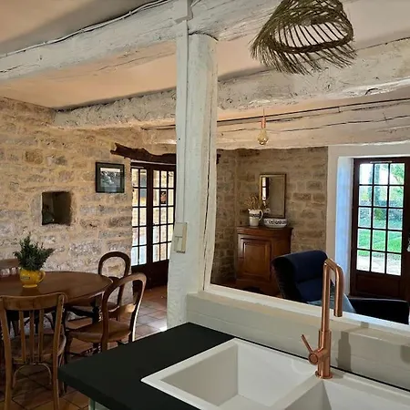 Charmante Ferme Renovee Piscine