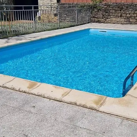 Charmante Ferme Renovee Piscine