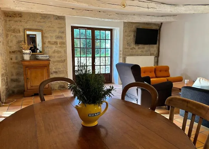 Ferienhaus Charmante Ferme Renovee Piscine *